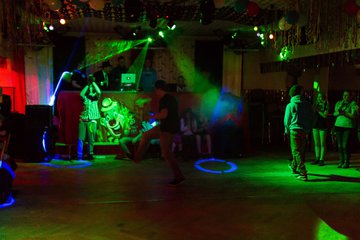 Bild 143 - Jugend-Karnevalsfeier Latuff Wiemersdorf